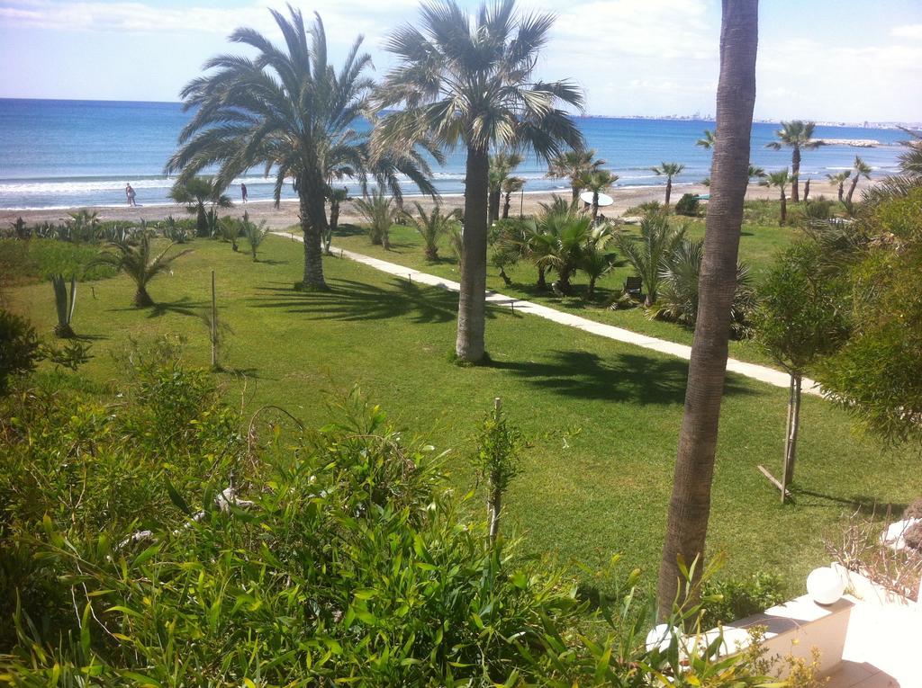 Sandy Beach Apartment 13 Voroklini Rum bild