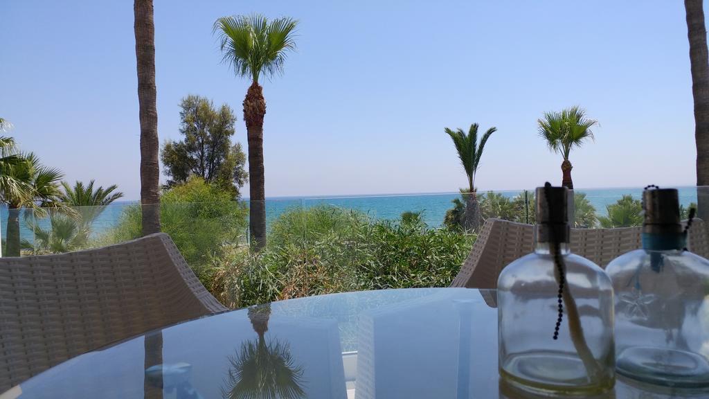 Sandy Beach Apartment 13 Voroklini Exteriör bild